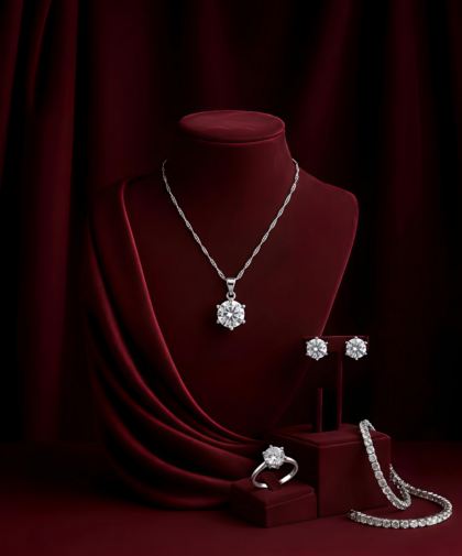 The Royal Solitaire 4Pcs Set
